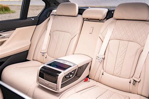 Bmw 7 Series Interior Back Seat